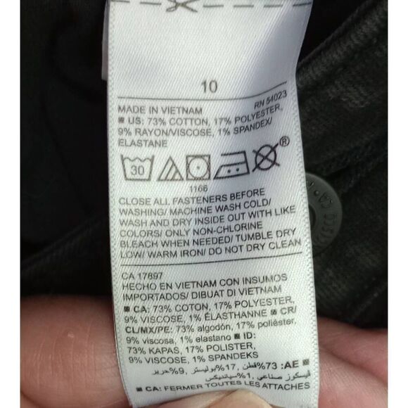 Old Navy black, Rockstar skinny, secret - slim pockets, distressed jeans. Size 1 - Picture 4 of 4